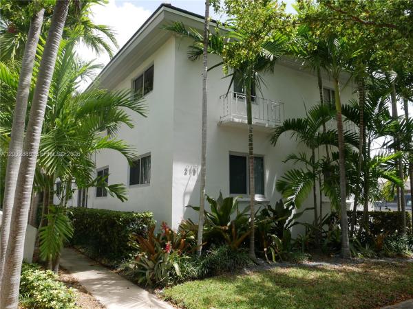 Douglas, 215 Antilla Ave #3, Coral Gables, Florida 33134, image 1