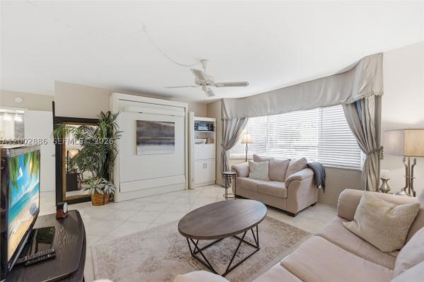 Silver Shores, 3216 SE 12th St #8, Pompano Beach, Florida 33062, image 2