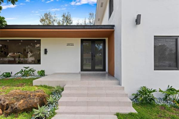 19731 NE 24th Ave, Unincorporated Dade County, Florida 33180, image 1