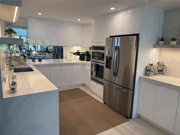 336 Poinciana Dr #1008, Sunny Isles Beach, Florida 33160, image 1