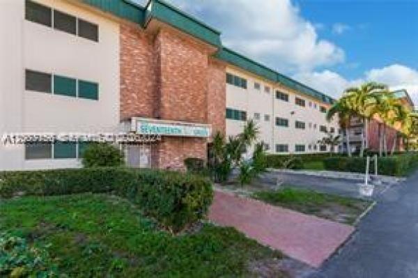 Seventeenth Green, 1450 Atlantic Shores Blvd #201, Hallandale Beach, Florida 33009, image 1