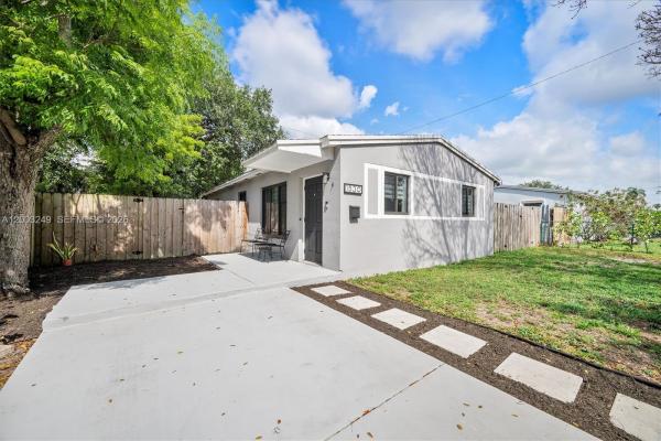 Boulevard Heights, 1530 N 69th Way, Hollywood, Florida 33024, image 1