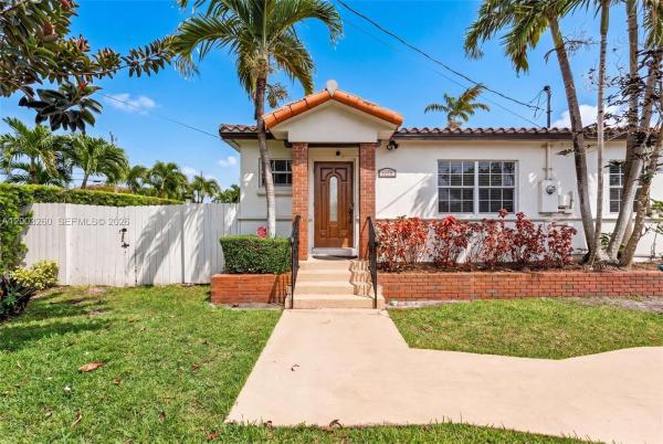 9000 SW 40th Ter, Unincorporated Dade County, Florida 33165, image 1