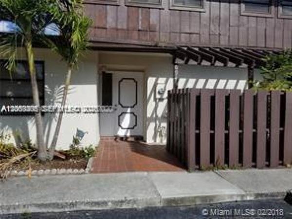 Woodscape Townhomes, 6943 SW 40th St #11-R, Miramar, Florida 33023, image 1