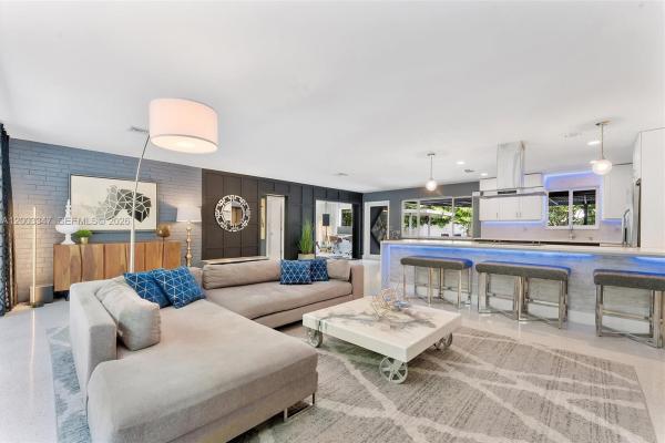 Jenada Isle, 2825 NW 10th Ave, Wilton Manors, Florida 33311, image 1