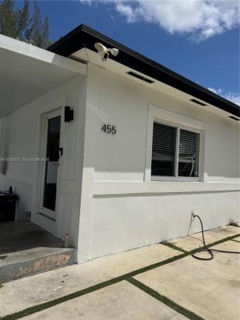 Rivera Manor, 455 NW 132nd St, North Miami, Florida 33168, image 3