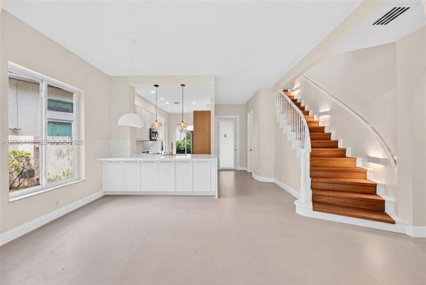 2546 NW 52nd St, Boca Raton, Florida 33496, image 2