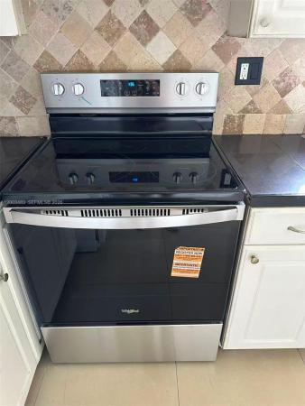 Greenglades, 8429 Forest Hills Dr #301, Coral Springs, Florida 33065, image 2