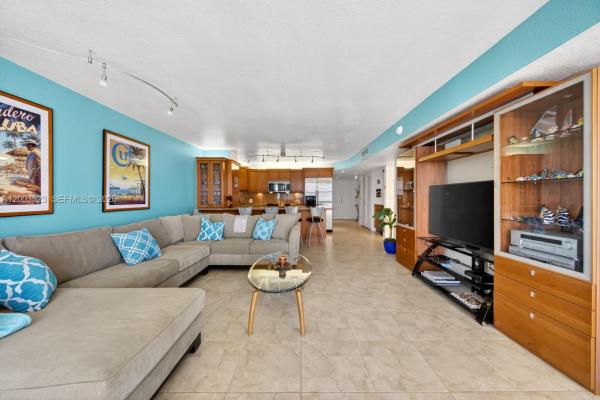 Mar Del Plata, 6423 Collins Ave #1204, Miami Beach, Florida 33141, image 2