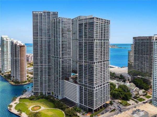 Icon Brickell Tower 3, 485 Brickell Ave #4501, Miami, Florida 33131, image 1