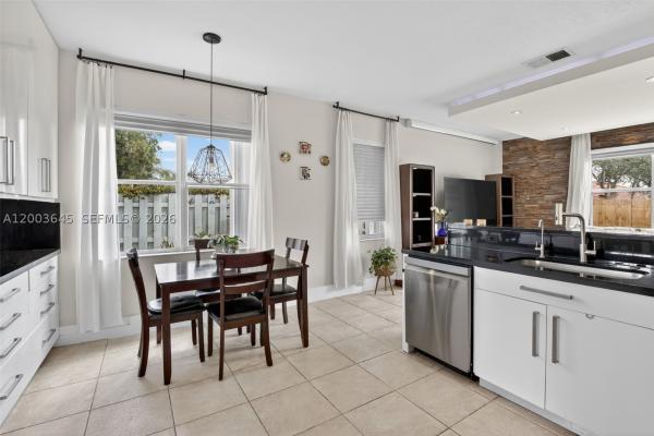 Keystone Lake, 19010 NW 23rd Ct, Pembroke Pines, Florida 33029, image 1