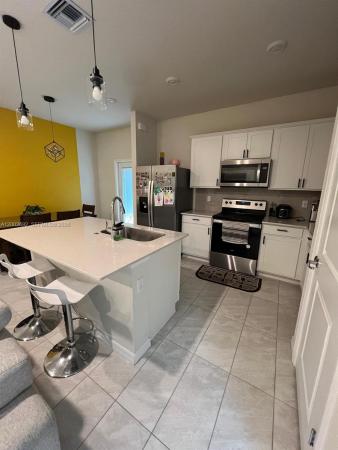 3235 Watercress Dr #3235, Lauderdale Lakes, Florida 33311, image 2