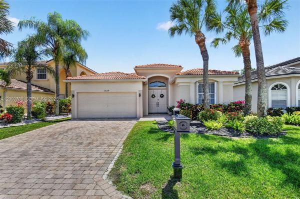 Isola Bella, 7579 Via Luria, Lake Worth Beach, Florida 33467, image 1