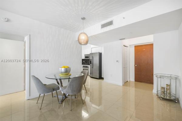 Akoya, 6365 Collins Ave #805, Miami Beach, Florida 33141, image 2