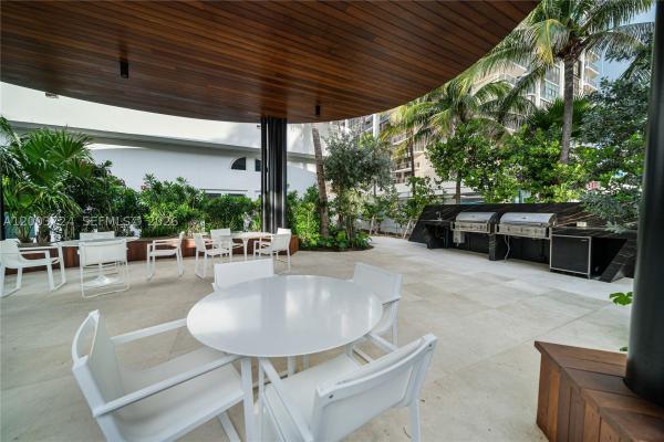 Akoya, 6365 Collins Ave #805, Miami Beach, Florida 33141, image 1