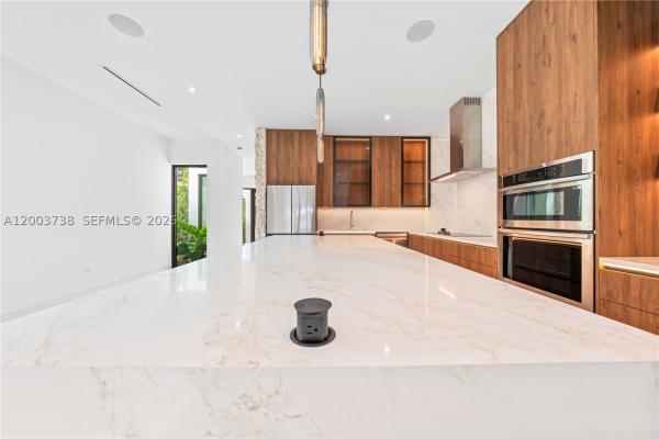 Miami Suburban Acres, 3320 SW 23rd St, Miami, Florida 33145, image 2