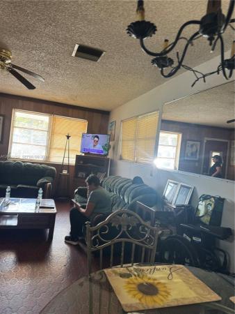 19801 SW 114th Ct, Unincorporated Dade County, Florida 33157, image 3