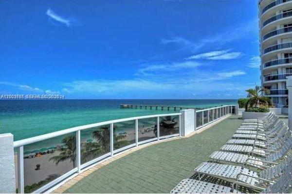 Sands Pointe, 16711 Collins Ave #602, Sunny Isles Beach, Florida 33160, image 2