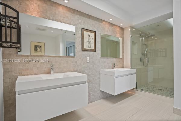 Hamptons West, 20281 E Country Club Dr #1603, Aventura, Florida 33180, image 2
