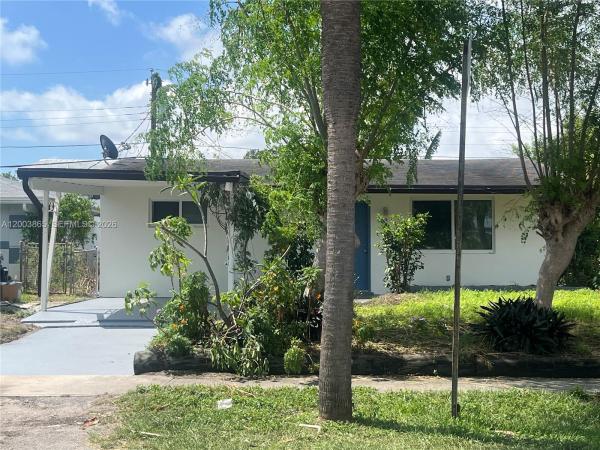 College, 753 SW 3rd St, Dania Beach, Florida 33004, image 1