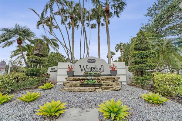 Whitehall Of Pine Island Ridge, 1530 Whitehall Dr #302, Davie, Florida 33324, image 1