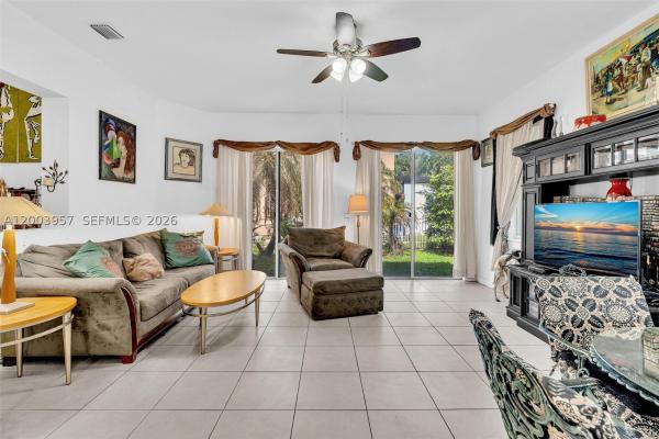 Escada At Vizcaya, 14044 SW 54th St, Miramar, Florida 33027, image 2