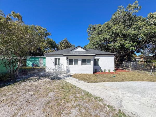 2255 NW 60th St, Unincorporated Dade County, Florida 33142, image 1