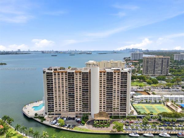 Cricket Club, 1800 NE 114th St #1505, North Miami, Florida 33181, image 1