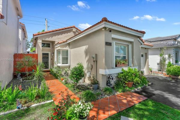 11455 SW 72nd Ter, Unincorporated Dade County, Florida 33173, image 1