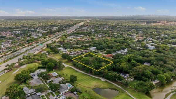 9870 SW 96th St, Unincorporated Dade County, Florida 33176, image 2