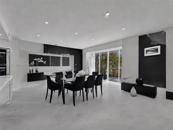 Beach Club Villas, 3744 NE 167th St #43, North Miami Beach, Florida 33160, image 1