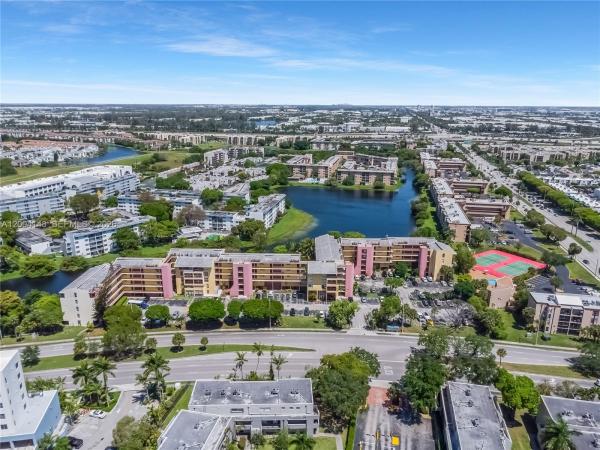 8775 Park Blvd #406, Unincorporated Dade County, Florida 33172, image 1