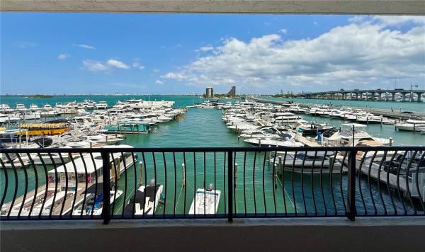 Venetia, 555 NE 15th St #420, Miami, Florida 33132, image 2