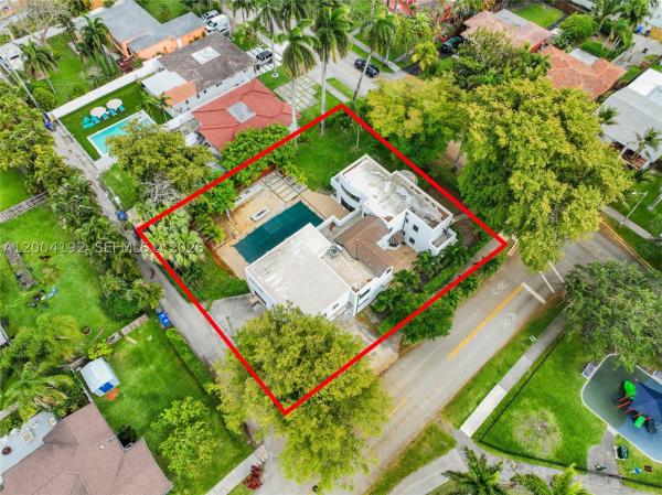 Hollywood Lakes, 1329 Polk St, Hollywood, Florida 33019, image 2