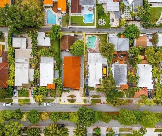 Brickell Hammock, 426 SW 26th Rd, Miami, Florida 33129, image 3