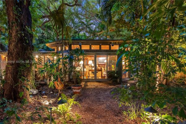 3584 Saint Gaudens Rd, Miami, Florida 33133, image 1