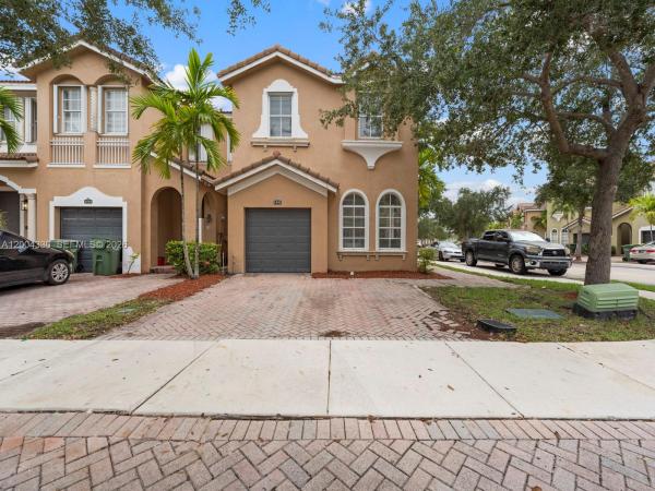 1442 SE 26th Ave, Homestead, Florida 33035, image 1