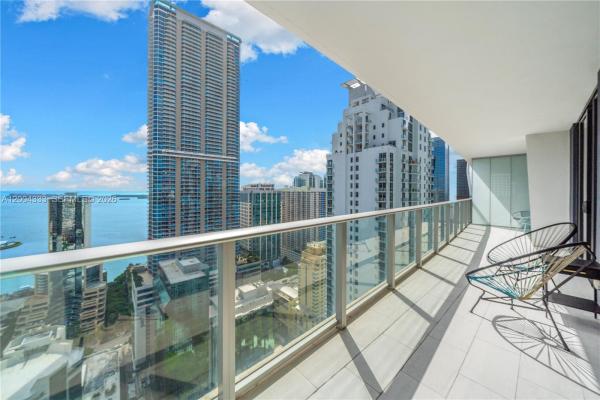 1010 Brickell, 1010 Brickell Ave #3904, Miami, Florida 33131, image 2