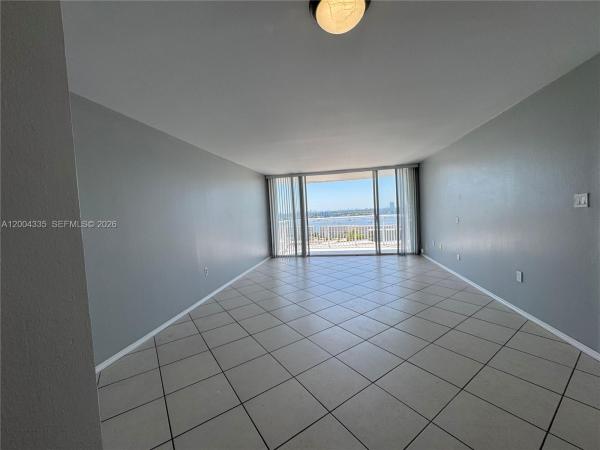 Del Prado, 18041 Biscayne Blvd #1603-4, Aventura, Florida 33160, image 3