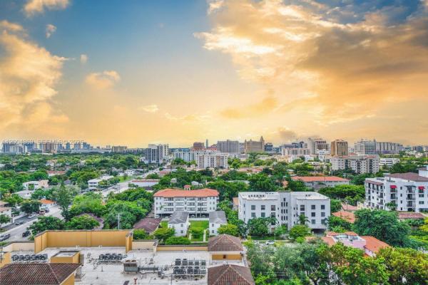 Puerta De Palmas, 888 S Douglas Rd #1512, Coral Gables, Florida 33134, image 1