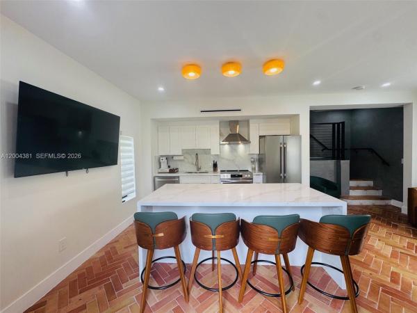 905 SW 13th Ct, Miami, Florida 33135, image 2
