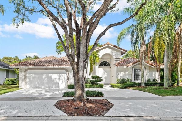 Orchid Island, 765 Bayside Ln, Weston, Florida 33326, image 1