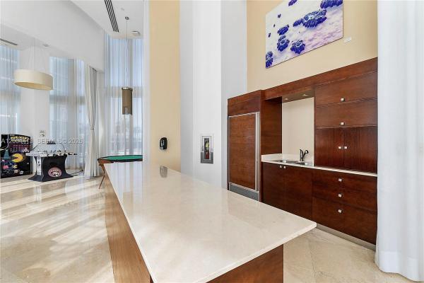 Tdr Tower 3, 15811 Collins Ave #1205, Sunny Isles Beach, Florida 33160, image 1