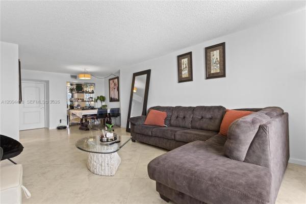 Arlen House East, 100 Bayview Dr #307, Sunny Isles Beach, Florida 33160, image 1