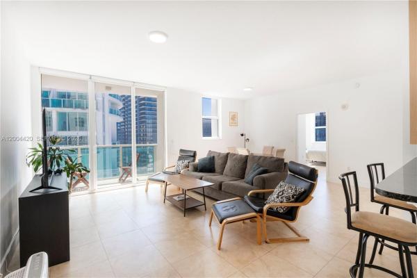 Brickell On The River North Tower, 31 SE 5th St #4121, Miami, Florida 33131, image 2