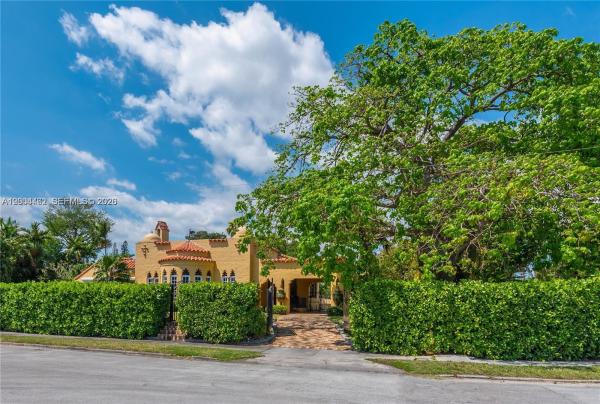 1036 NE 89th St, Unincorporated Dade County, Florida 33138, image 2