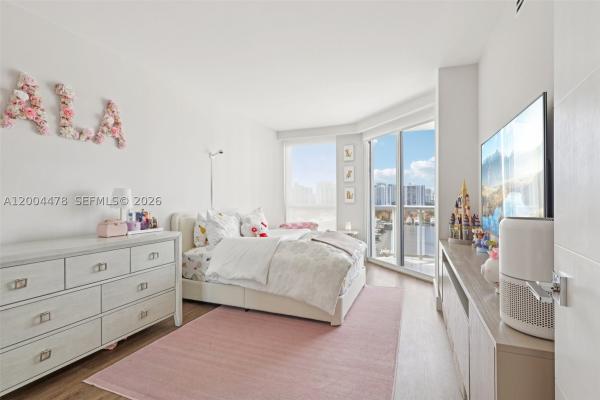 Harborside At The Waterways, 3640 Yacht Club Dr #1007, Aventura, Florida 33180, image 2