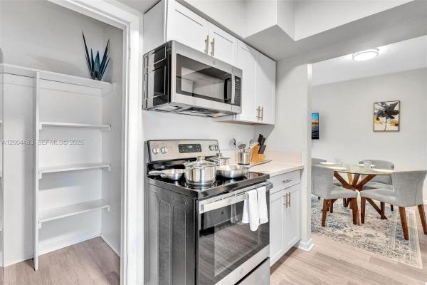 Bay Harbor Islands Residential, 10006 E Bay Harbor Dr #17, Bay Harbor Islands, Florida 33154, image 1