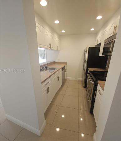 Las Vistas At Doral, 8160 Geneva Ct #208, Doral, Florida 33166, image 1