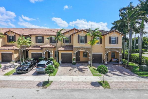 Umbria At The Vineyards, 3728 NE 3rd Ct, Homestead, Florida 33033, image 3
